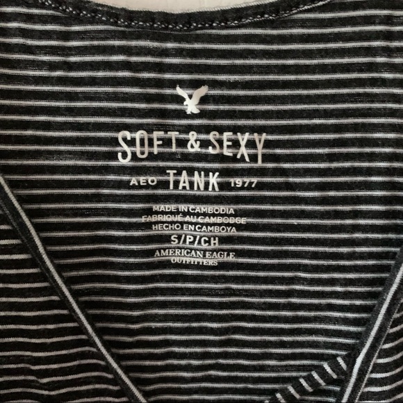 American Eagle soft and sexy tank triangle cuts - Picture 5 of 5